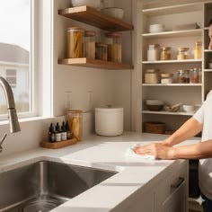 Comment nettoyer toute la maison avec un seul chiffon : le guide pièce par pièce